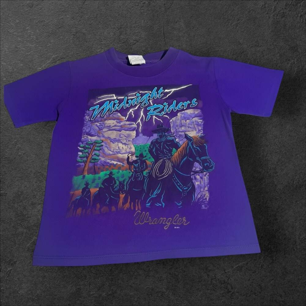 Vintage 1994 Wrangler Midnight Riders Purple Cowboy Graphic T-Shirt